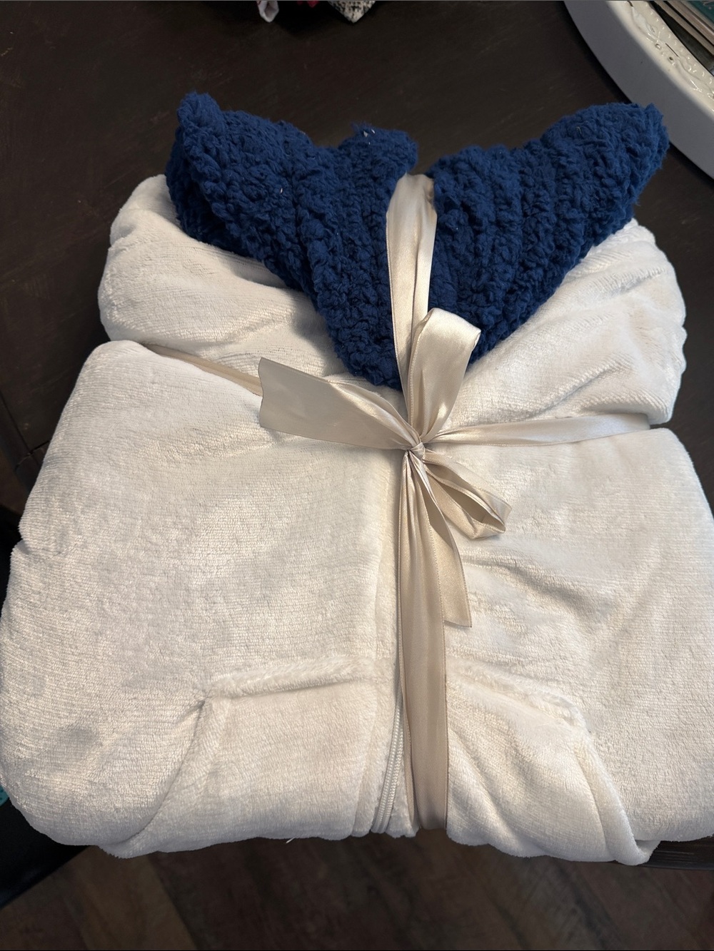 White and Navy Plush Hooded Bath Robe - Unbranded